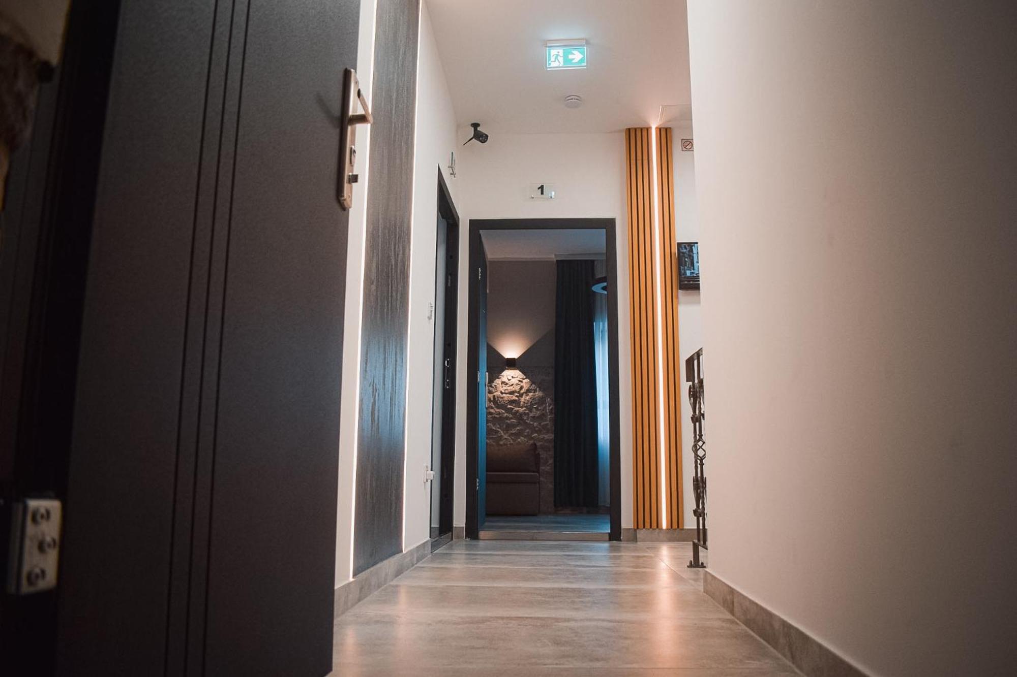Apartments Jelovic ซินย์ ภายนอก รูปภาพ