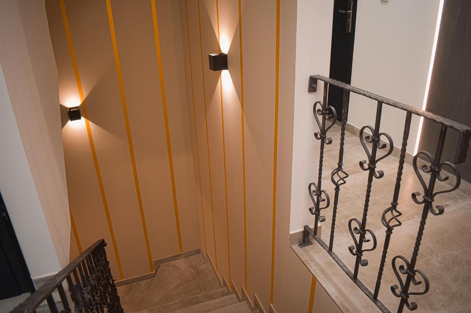 Apartments Jelovic ซินย์ ภายนอก รูปภาพ