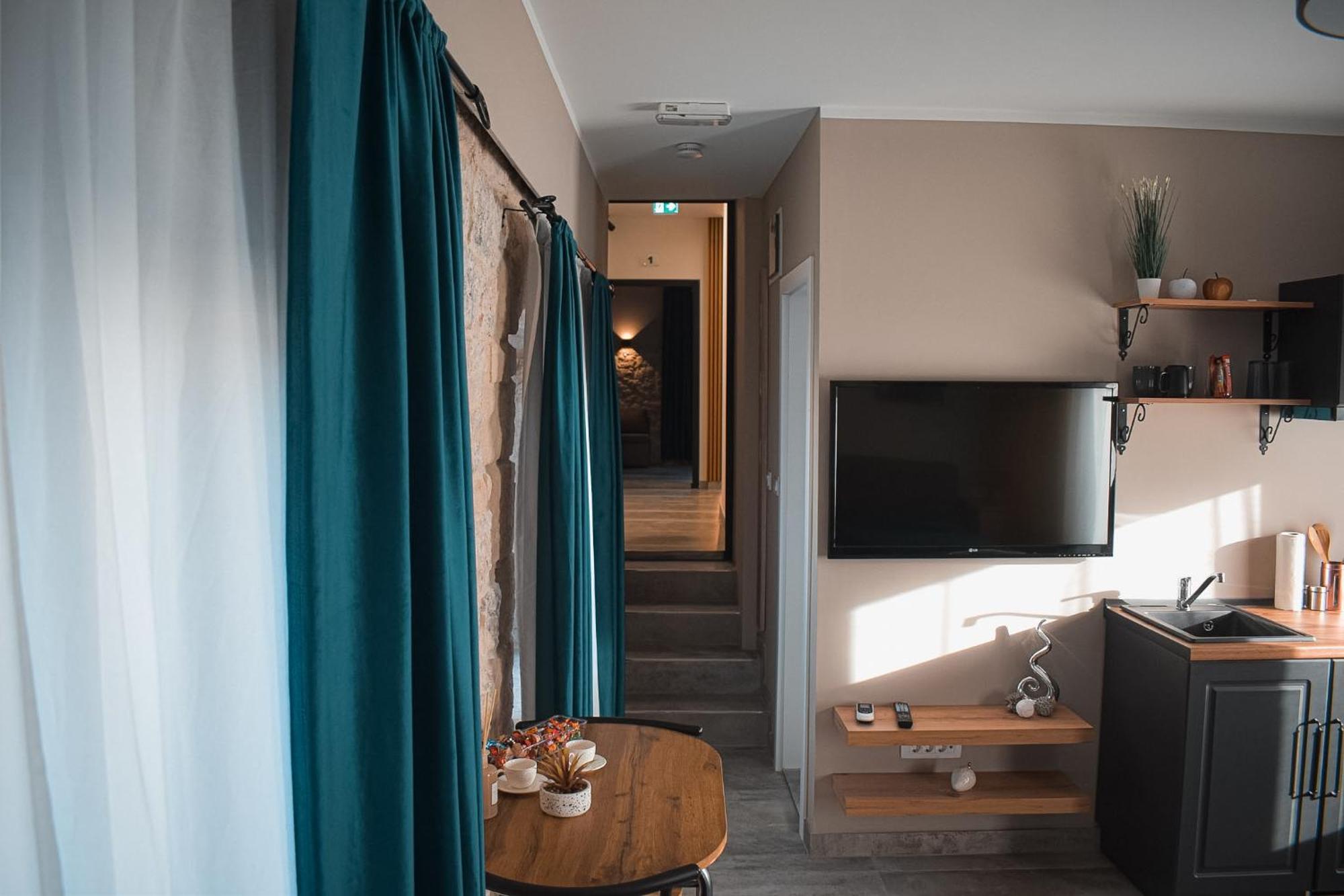 Apartments Jelovic ซินย์ ภายนอก รูปภาพ
