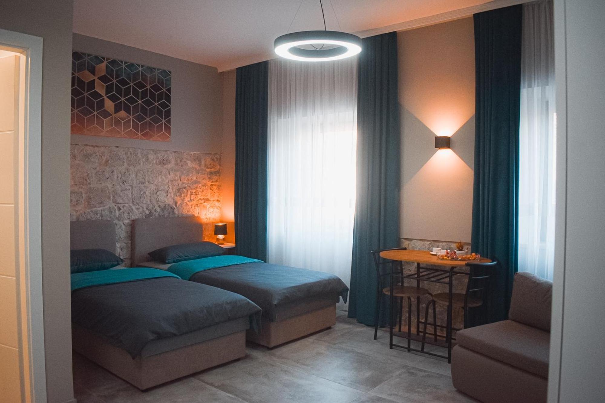 Apartments Jelovic ซินย์ ภายนอก รูปภาพ