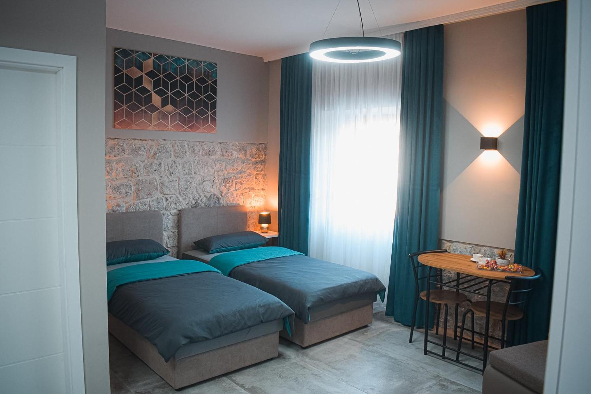 Apartments Jelovic ซินย์ ภายนอก รูปภาพ